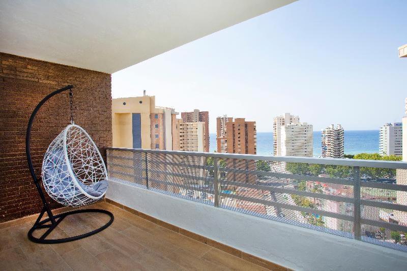 Apartamentos Maryciel By Mc بينايدورم الغرفة الصورة